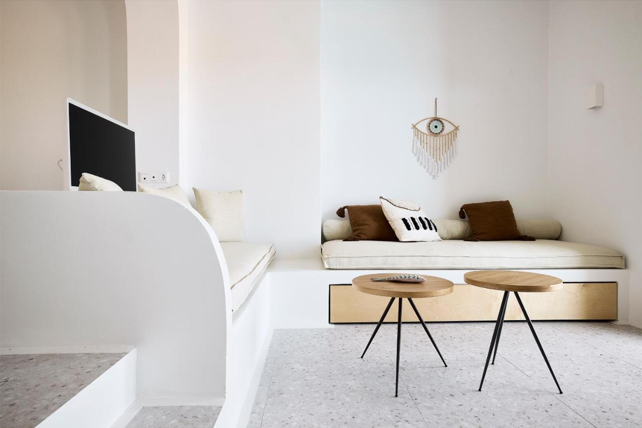 Wise Luxury Suites Kythnos Ngoại thất bức ảnh